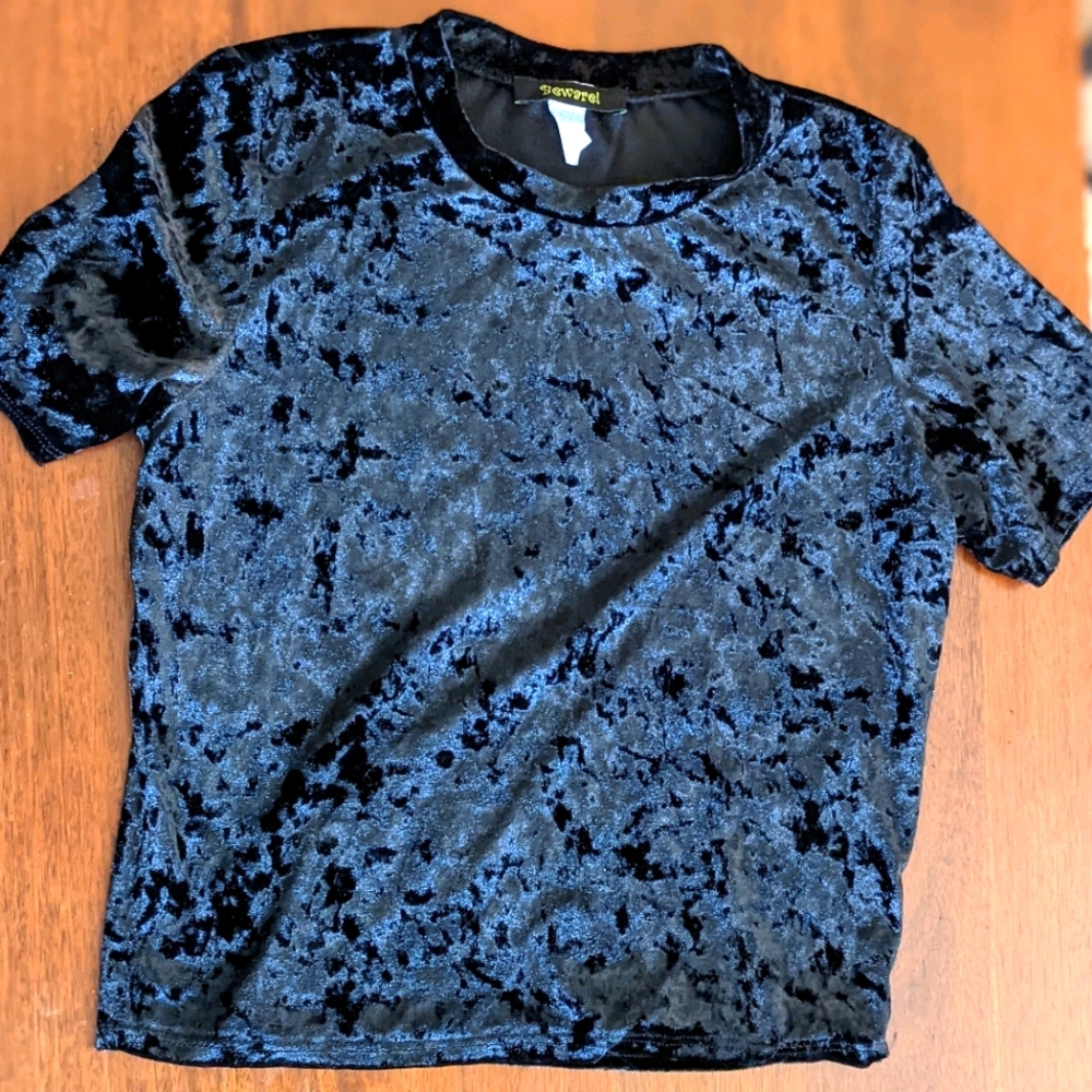 Beware Black Velvet Short Sleeve Top